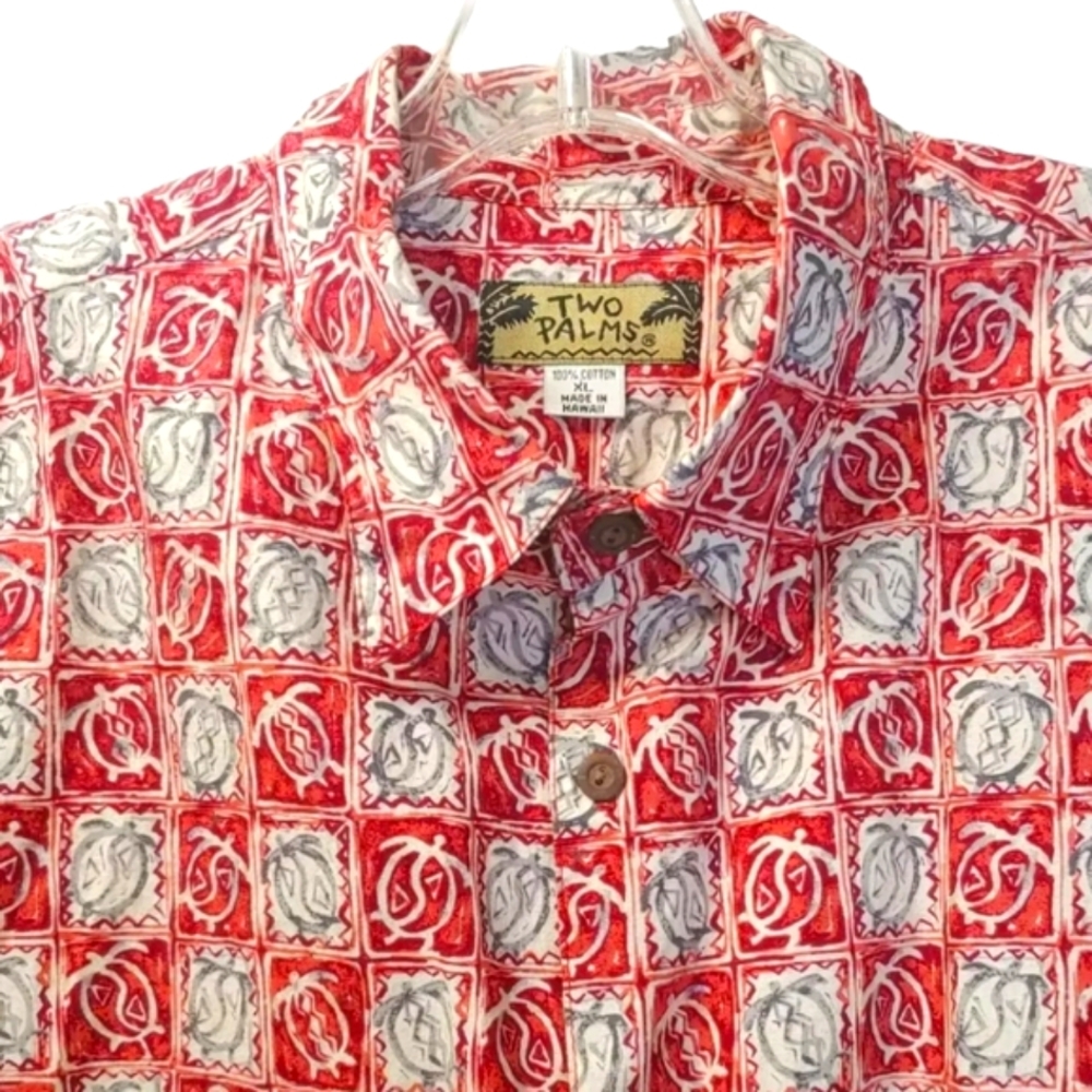 Two Palms Hawaii Men XL Hawaiian Shirt Sea Turtles Block Art Print Button USA